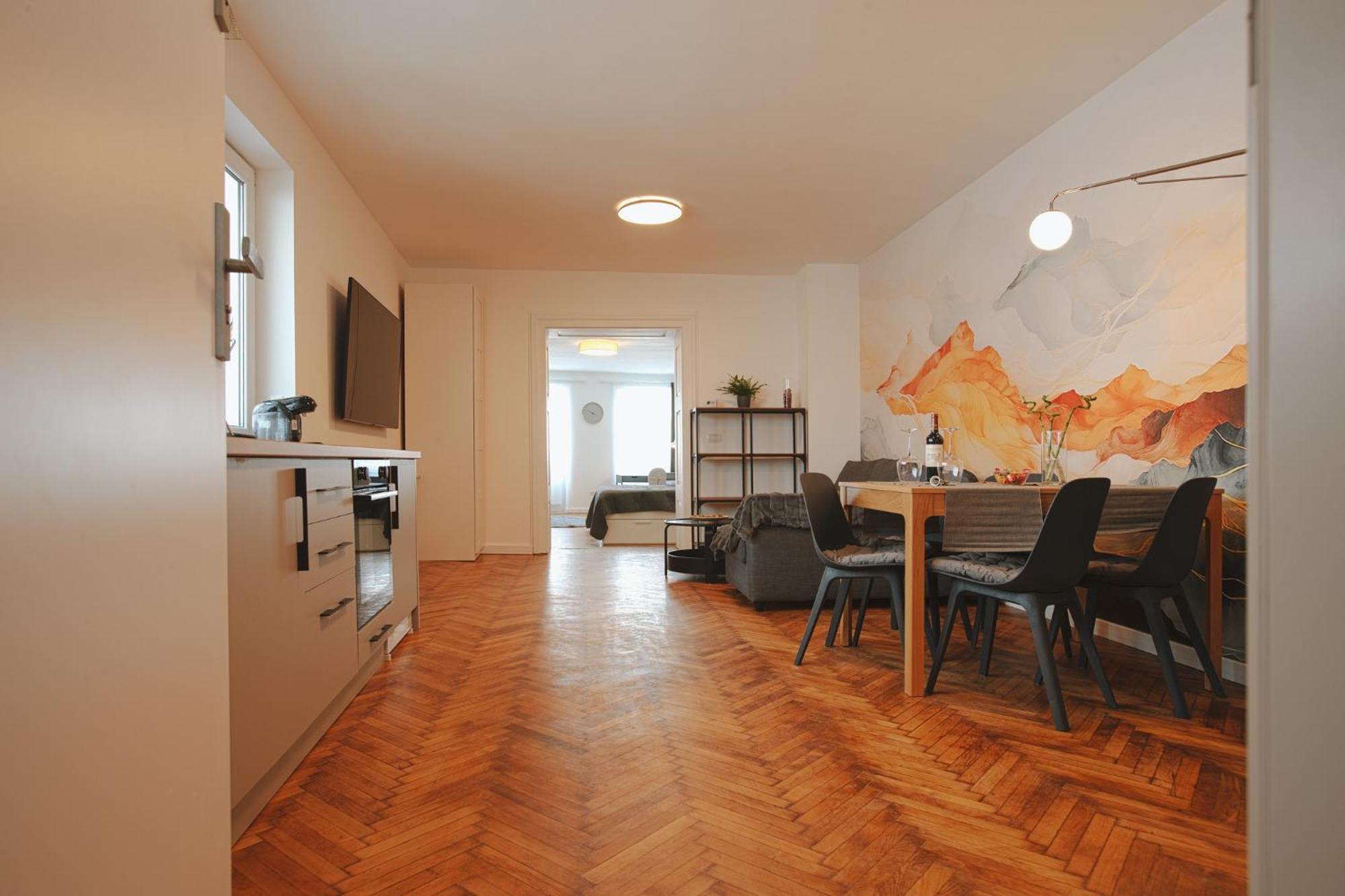 3 Min To Everything-Stylish-Modern-Old Fortress Braşov Esterno foto
